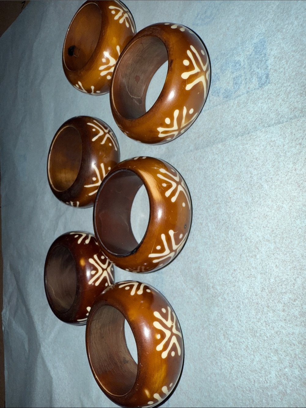 Vintage Wood Napkin Rings - 6 Piece - Pier One Imports Off White Design On Wood